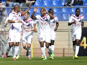Montpellier share spoils with Bordeaux