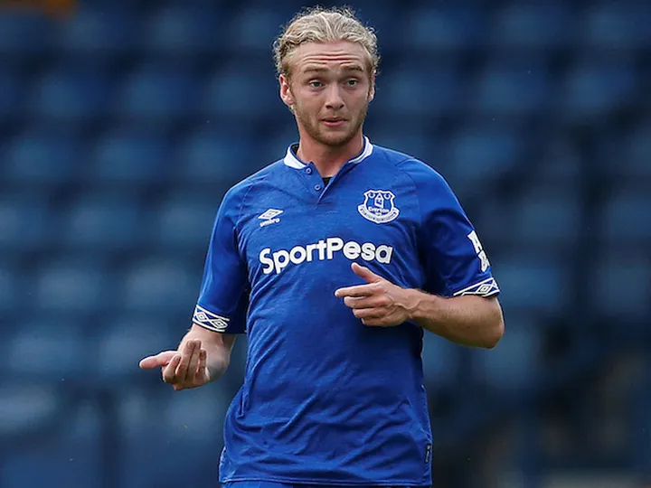 Davies: 'Silva will help my development'