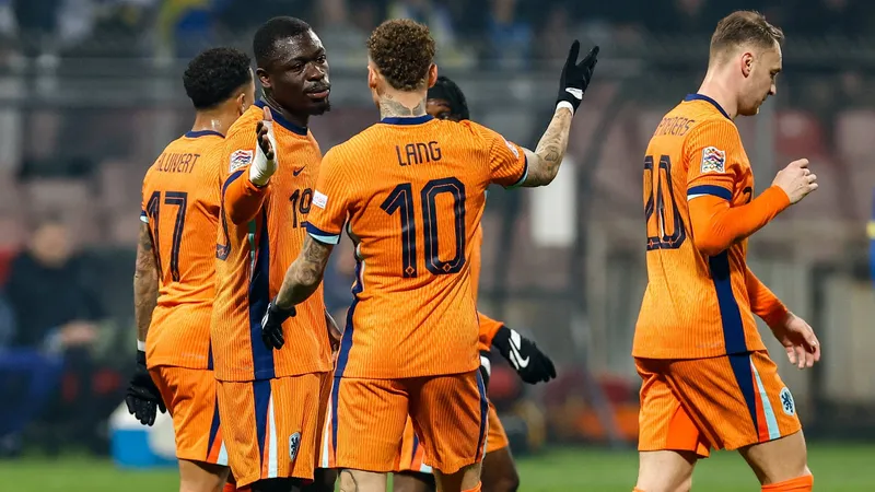 Will Brobbey start? Netherlands predicted XI vs. Tunisia