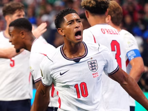England beat Mexico in World Cup classic at Estadio Azteca to reach quarter-final