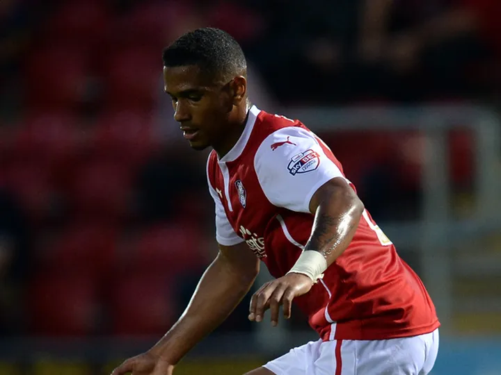 Brindley completes Colchester move