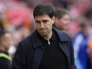 Deadline-day departure: Reds confirm forward’s exit as Iraola re-shapes attack