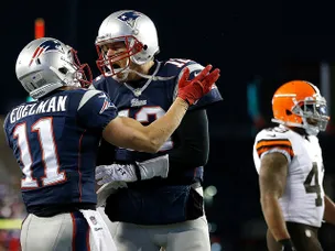 Patriots rescue dramatic late win