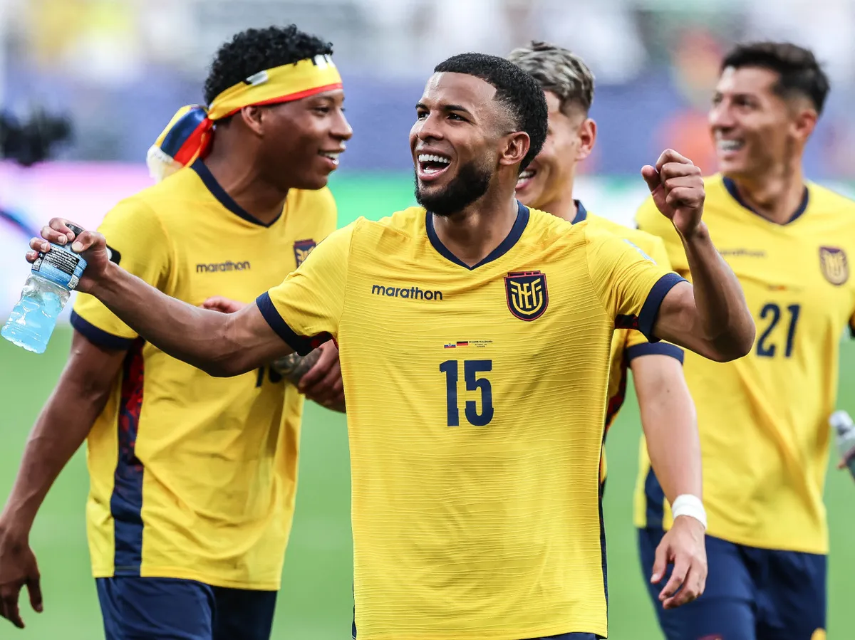 Aston Villa transfer news: Ecuador World Cup star to receive 'formal offer' to join Unai Emery's squad
