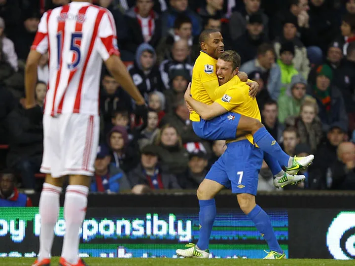 Puncheon hails "fabulous" Lambert