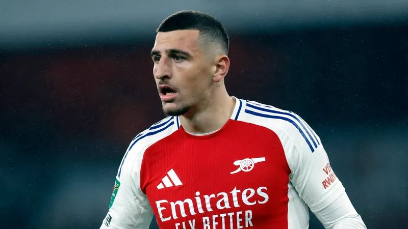 Maldini in League Two: Arsenal confirm first deadline day transfer!