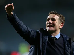 Bolton Wanderers move out of bottom three