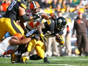 Steelers in complete control against Browns