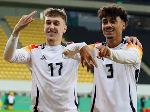 Liverpool 'leading' race ahead of Man City and Arsenal to sign £56m defender