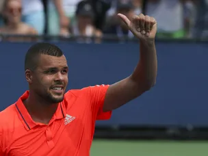 Jo-Wilfried Tsonga powers past Nieminen