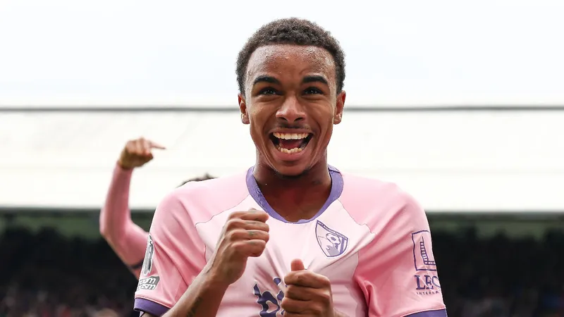 Barcelona 'extensively-tracking' Man City-linked forward