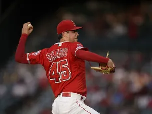 Los Angeles Angels pitcher Tyler Skaggs dies aged 27