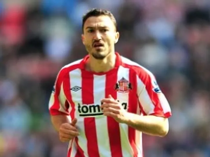 Steed Malbranque eyes Premier League return