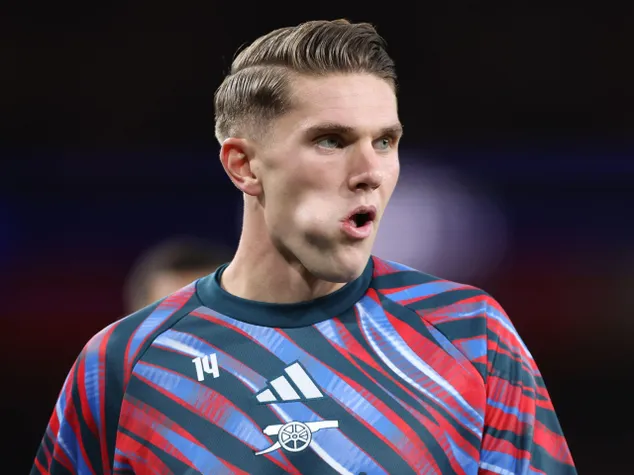 Grealish out, Gyokeres in: Arsenal vs. Everton lineups confirmed!