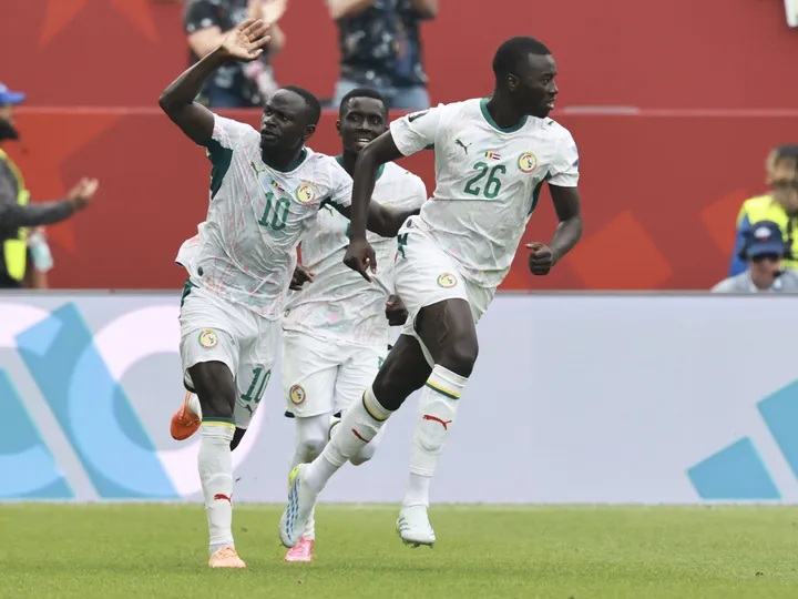 Five-star Senegal keep World Cup dream alive but...