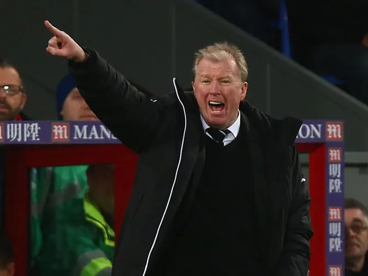 McClaren: 'I considered changing team'