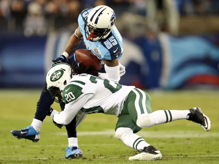 Washington score puts Titans ahead