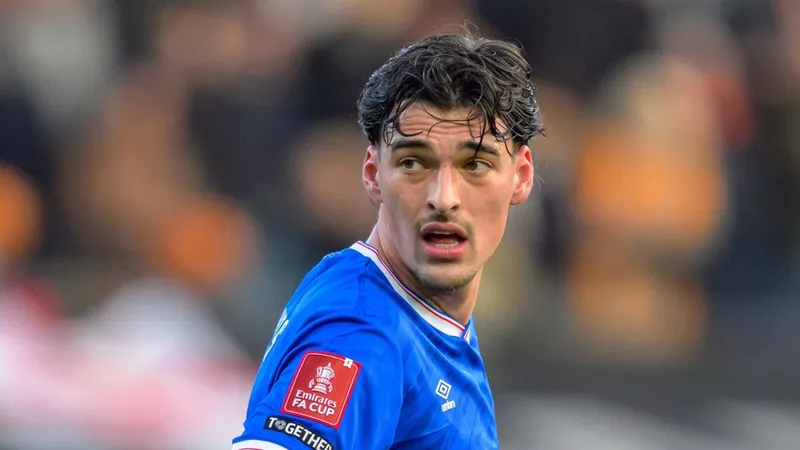Oxford Utd vs Ipswich - prediction, team news, lineups