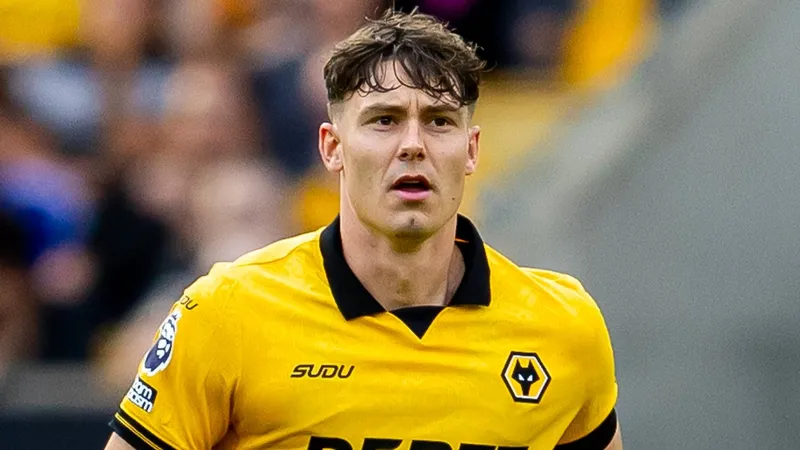 Strand Larsen battle, Wilson wants out: Latest transfer news and rumours today