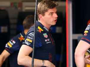 Verstappen defies Norris to win British Grand Prix