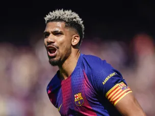 Agent confirms Barcelona interest in Araujo replacement