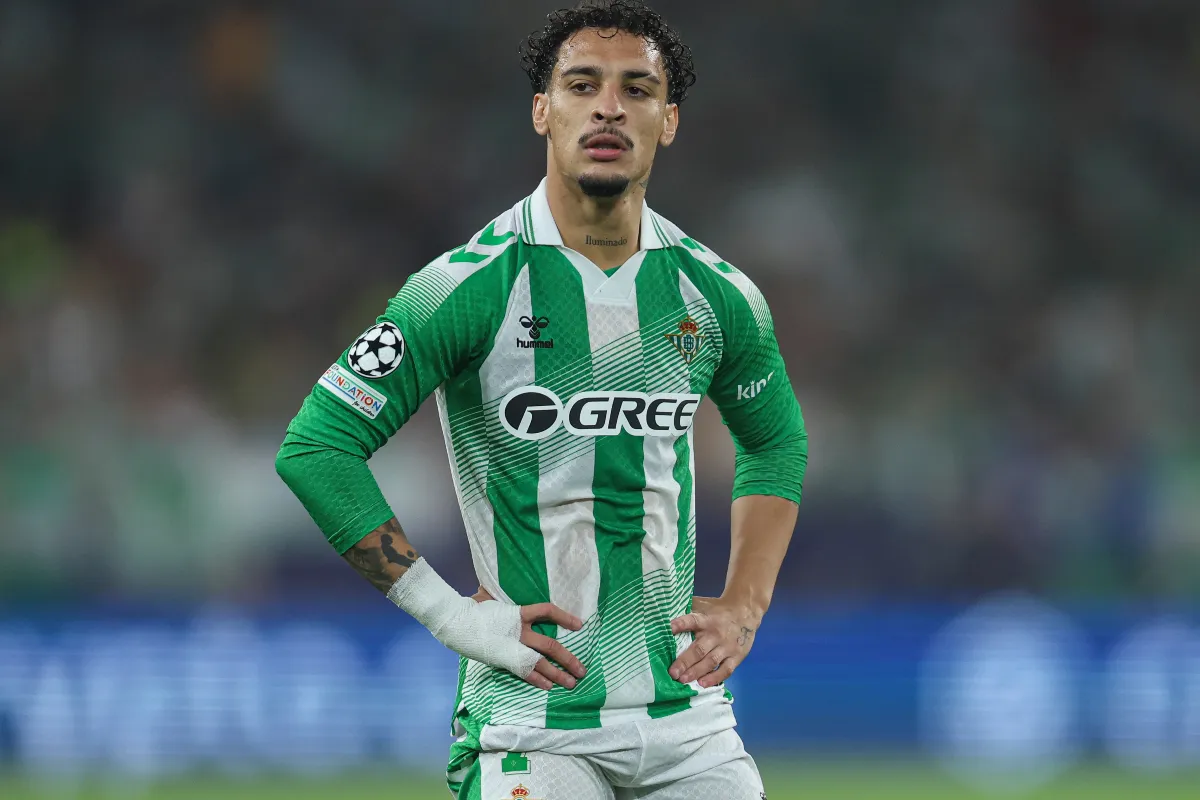 Antony struggles at Real Betis as Manuel Pellegrini identifies problem after Manchester United exit
