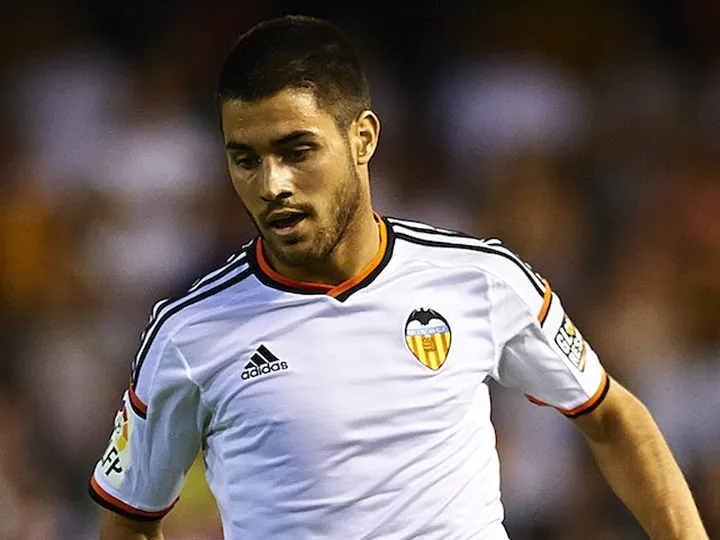 Carles Gil: 'I'm no David Silva'