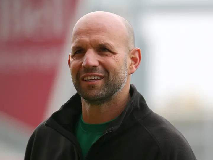 Mallinder praises "exceptional" Saracens