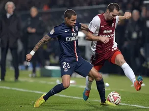 Late Lavezzi strike seals PSG win