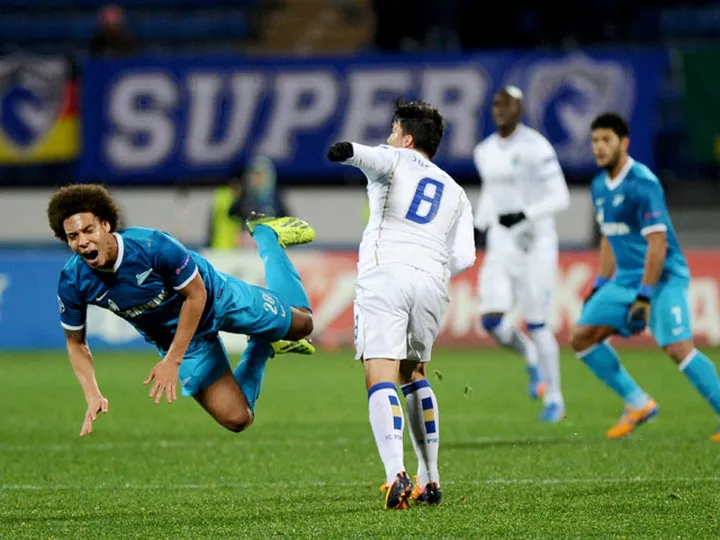 Zenit, Porto share spoils