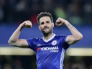 Fabregas: 'Chelsea hoping City slip up'