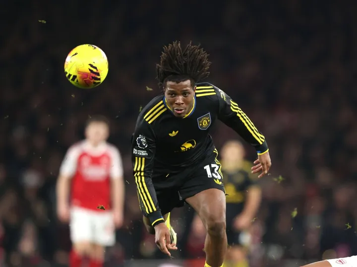 Carrick delivers "hard to tell" Dorgu injury update after United's Arsenal win