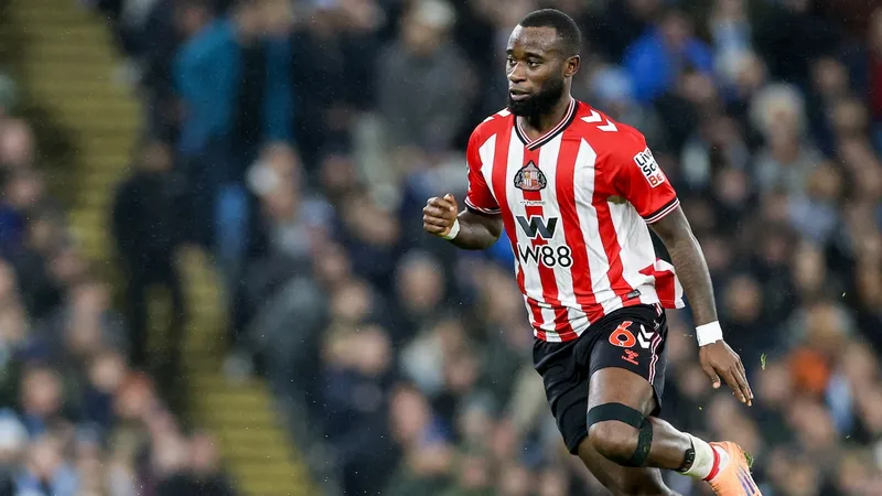 'Considered likely' - Sunderland make £20m Geertruida decision