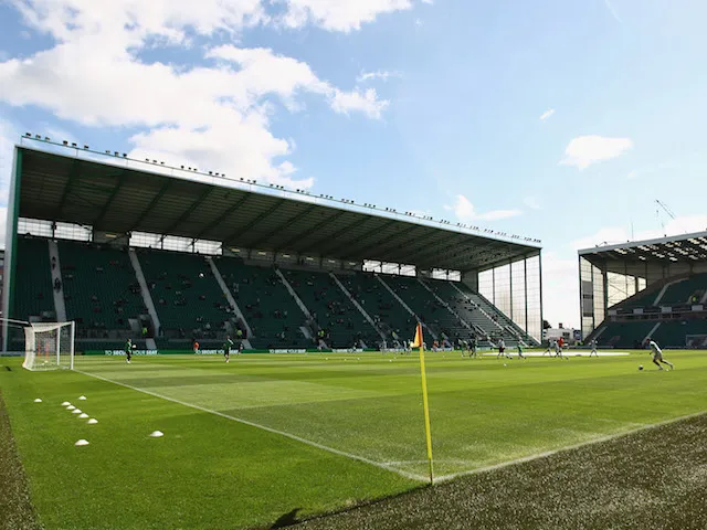 Half-Time Report: Hibernian lead Rangers at interval