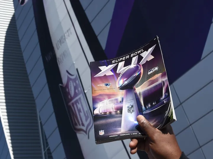 Seahawks, Patriots level in Super Bowl