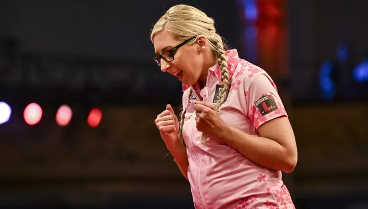 Fallon Sherrock stuns Luke Littler to win £501,000 on Netflix