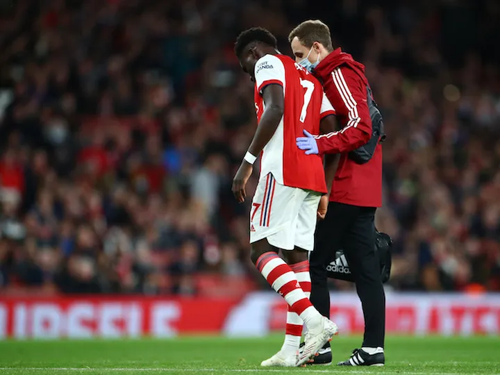 Bukayo Saka suffers injury blow in Palace draw