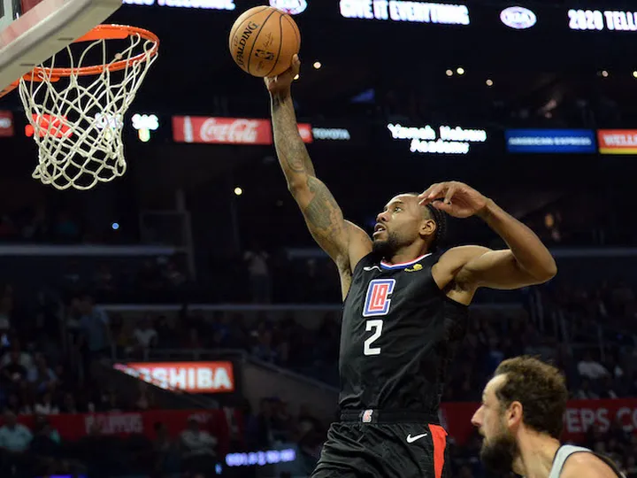 Los Angeles Clippers inflict first defeat on San Antonio Spurs