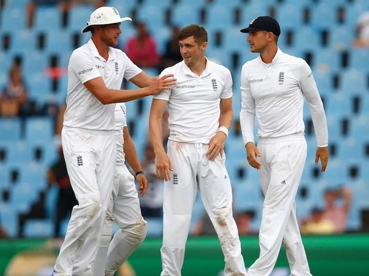 Denly gets another chance with England as Dawson heads home with injury