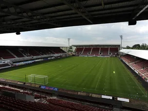 Dunfermline put three past Stranraer, go top