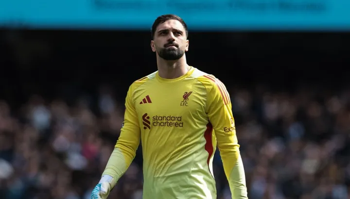 Liverpool injury news: Arne Slot confirms Giorgi Mamardashvili "wound" as timeline on recovery after Everton win revealed