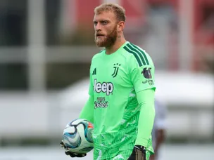 Bournemouth in 'advanced talks' to sign Juventus goalkeeper