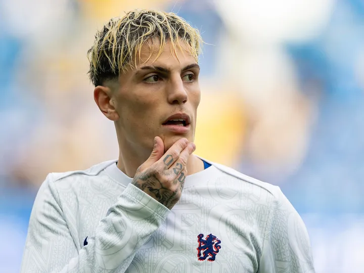 Argentina World Cup winner calls for Garnacho to be 'brought down to earth' after slow Chelsea start