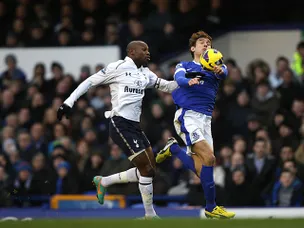 Everton, Spurs stuck in stalemate