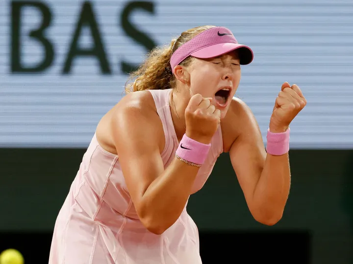 Maja Chwalinska vs. Mirra Andreeva - prediction, head-to-head, tournament so far