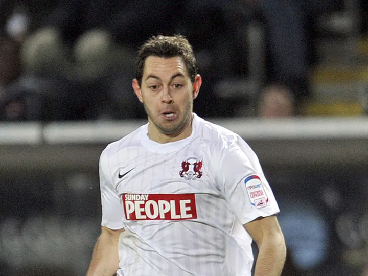 Henderson puts Orient in front