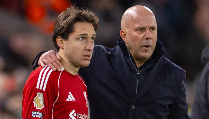 Chiesa injury absence explained by Slot as Liverpool transfer question answered