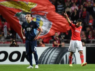 Rodrigo fires Benfica to the semis