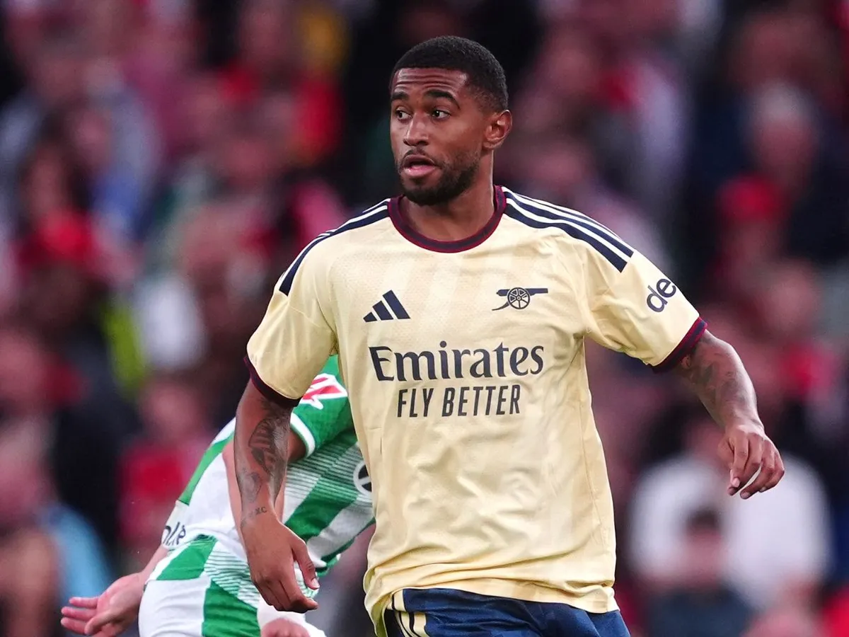 Arsenal transfer news: Gunners 'in talks' with Championship club over Reiss Nelson exit