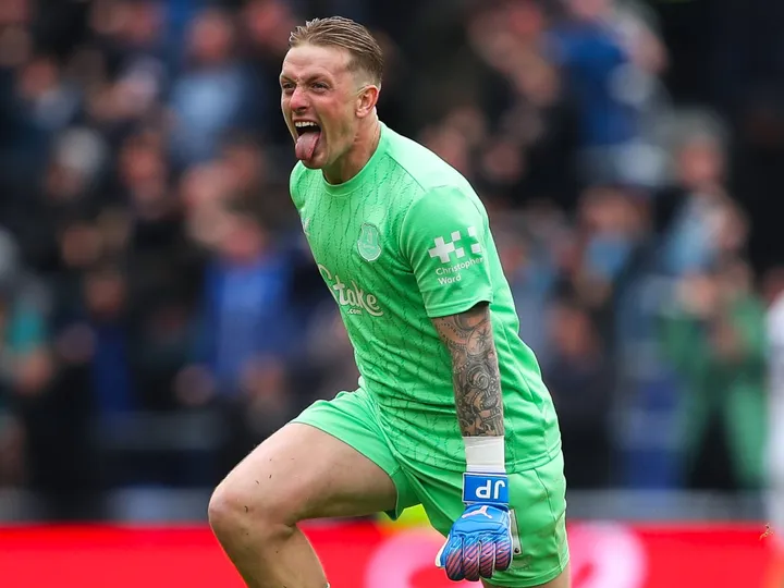 “The dark days are behind us”: Pickford explains decision behind Everton contract extension